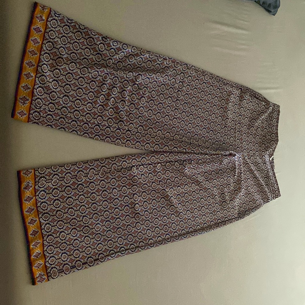 Women dress pants wide leg size small perfect for the office